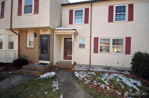 4 White Oaks Dr, Sayreville, NJ, 08872-2101 | Card Image