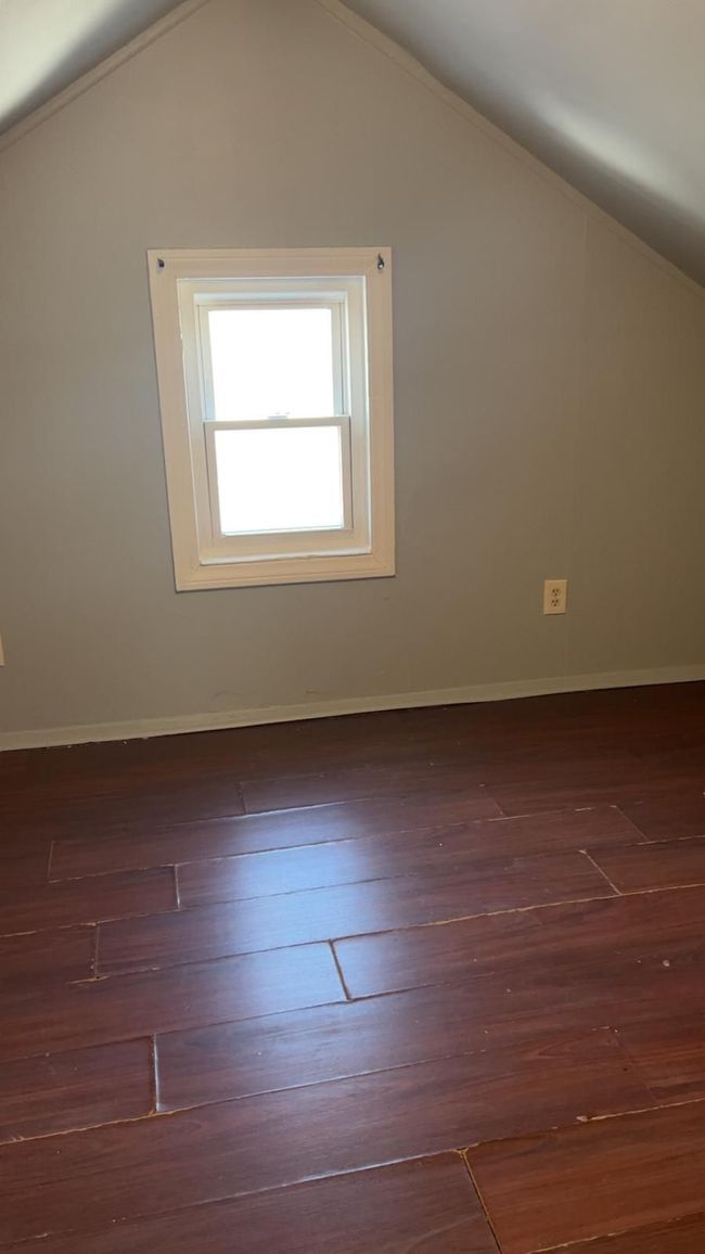 18771 Riverview St, House other with 2 bedrooms, 1 bathrooms and null parking in Riverview MI | Image 8