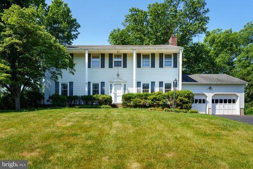 12 Brookside Dr, SKILLMAN, NJ, 08558-2103 | Card Image