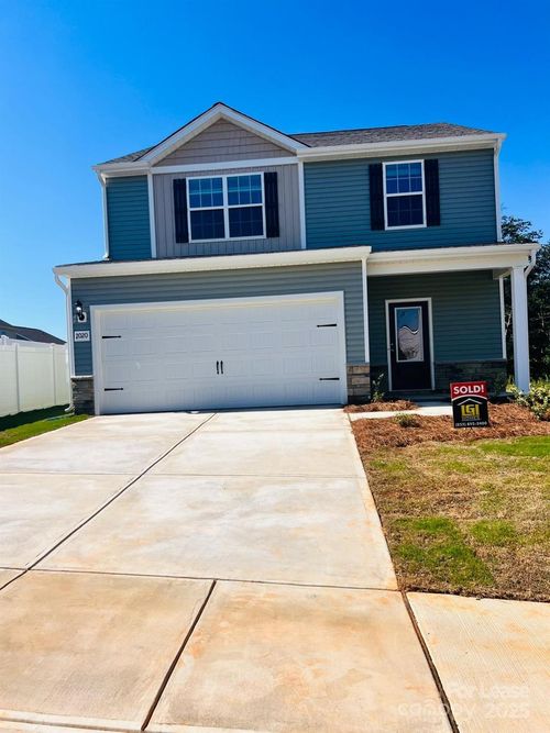 2020 Transatlantic Ave, Charlotte, NC, 28215-7207 | Card Image
