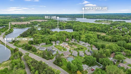 31066 Magnolia Ridge Way, Lindstrom, MN, 55045-9532 | Card Image