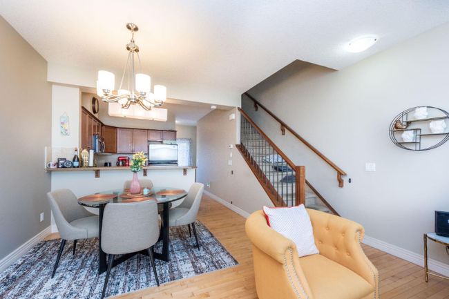 5 - 156 Rockyledge View Nw, Home with 2 bedrooms, 2 bathrooms and 2 parking in Calgary AB | Image 10