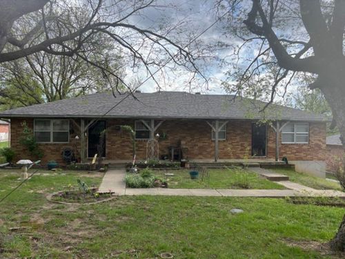 7253 Richland Ave, Kansas City, KS, 66111-2575 | Card Image