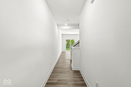 7567 Marin Pkwy, Indianapolis, IN, 46229 | Card Image