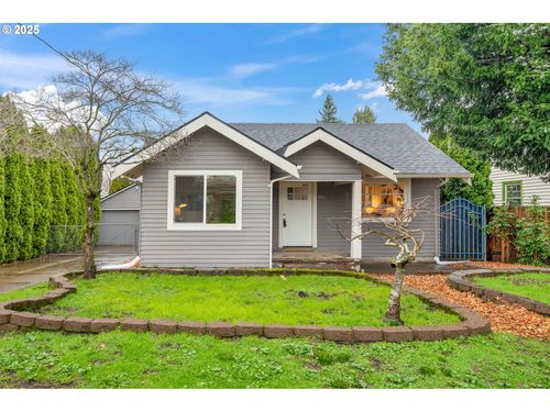 6861 N Sky St, Portland, OR, 97203-6231 | Card Image