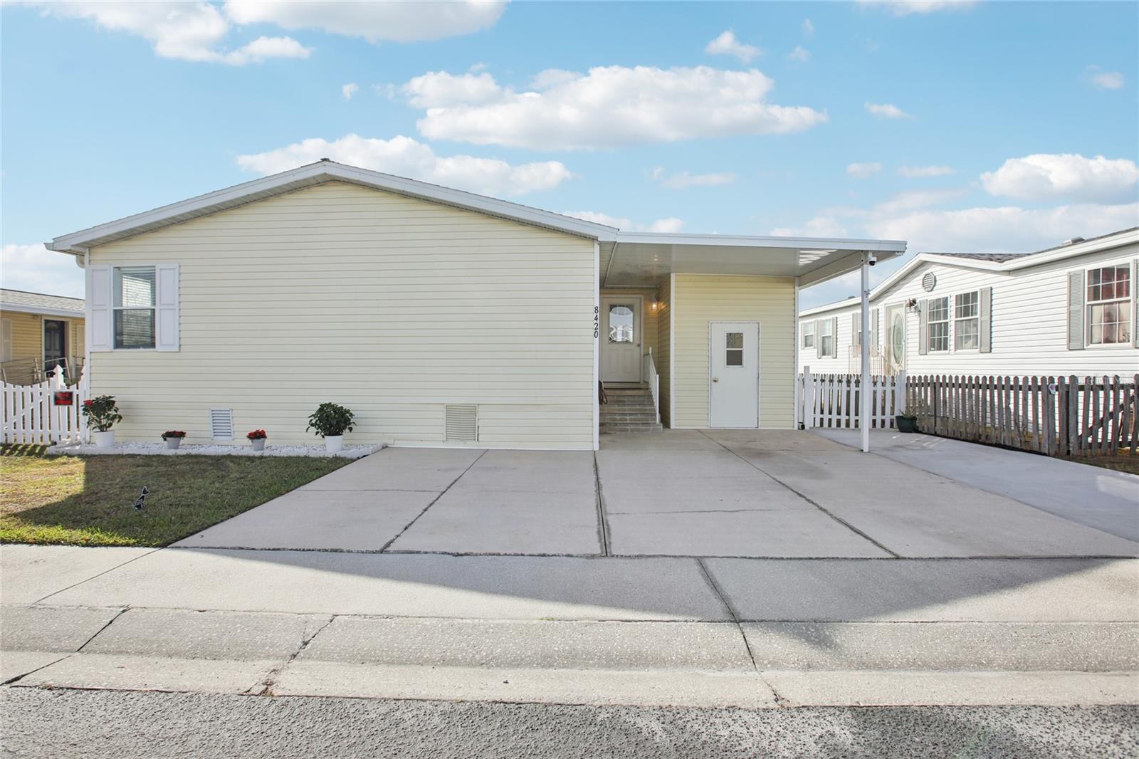 Residential in RIVERVIEW 5