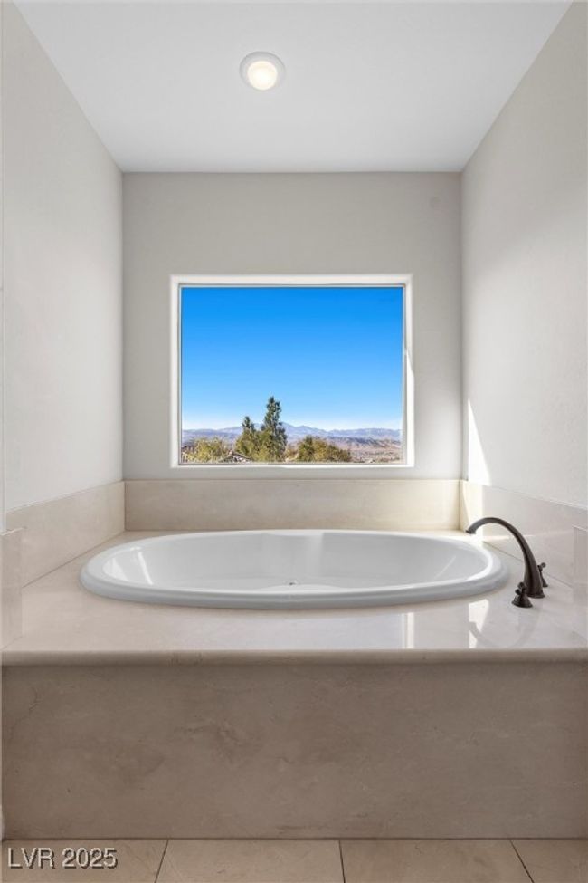2717 Mona Lisa St, House other with 5 bedrooms, 6 bathrooms and null parking in Henderson NV | Image 47