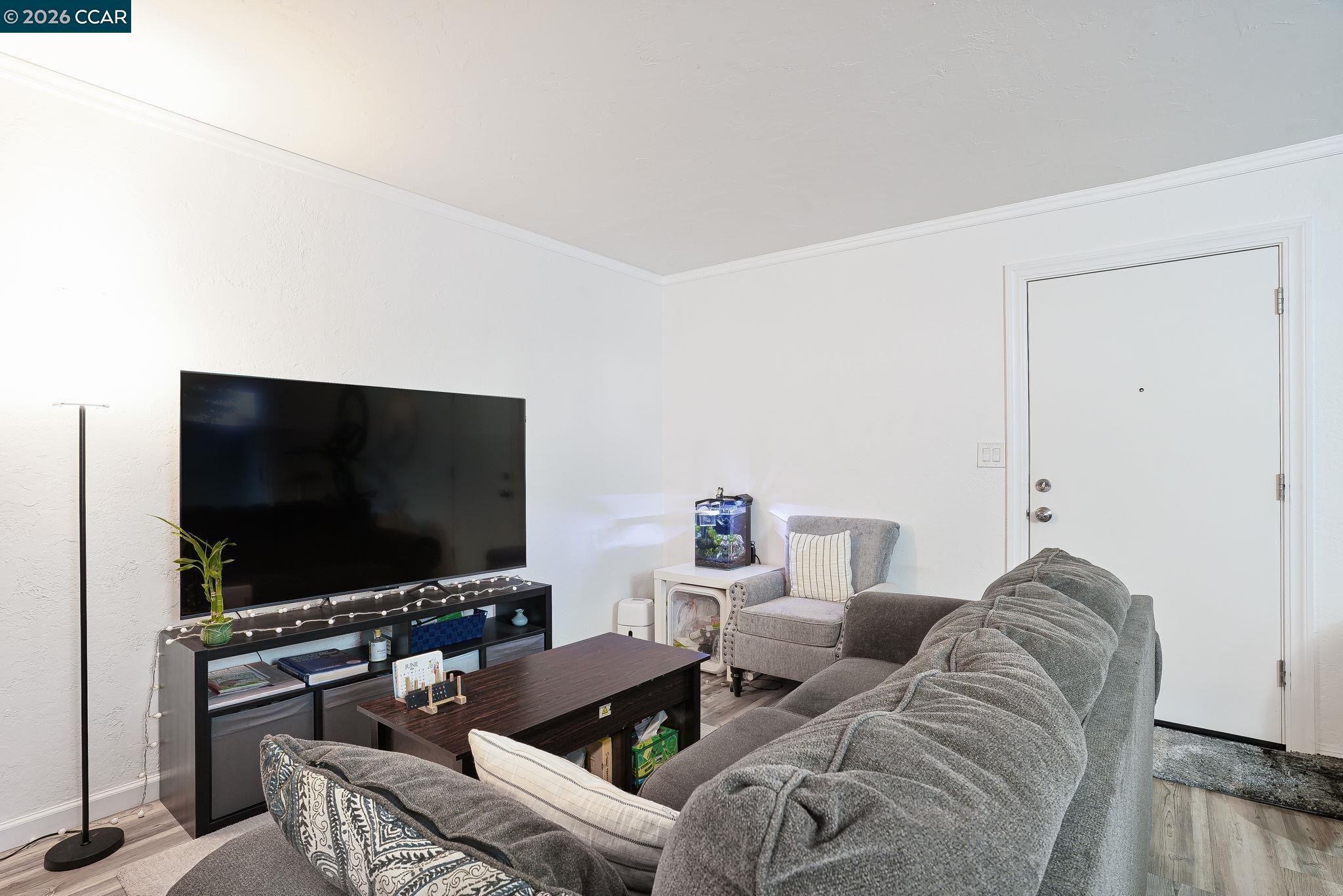 Residential in Pleasant Hill 4