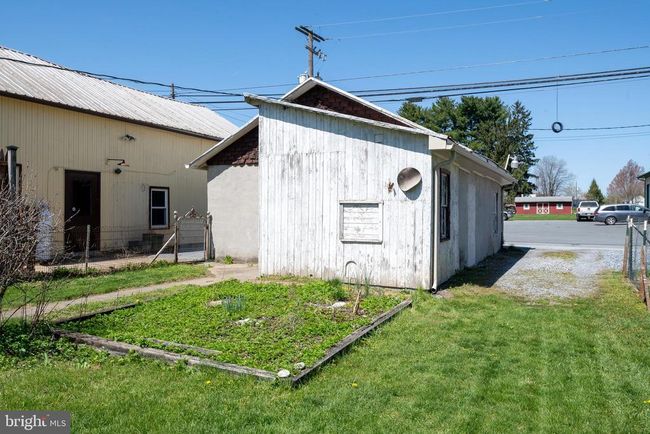 332 W High St, House other with 4 bedrooms, 2 bathrooms and null parking in MANHEIM PA | Image 29