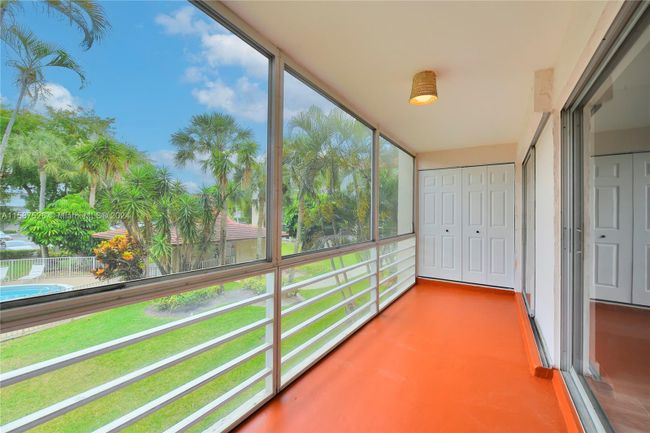 APT-202 - 3571 Inverrary Dr, Condo with 2 bedrooms, 2 bathrooms and null parking in Lauderhill FL | Image 16