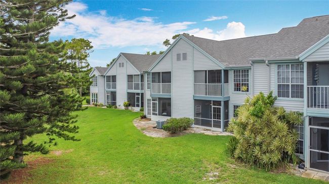 Plenty of outside space | Image 37