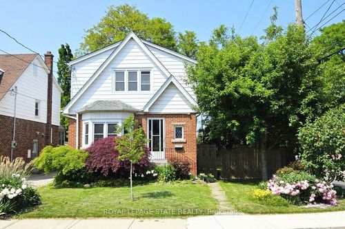 104 Glen Rd, Hamilton, ON, L8S3M9 | Card Image