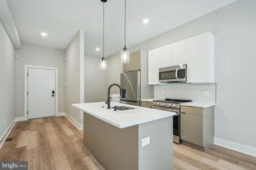 205-2625 W Jefferson St, PHILADELPHIA, PA, 19121-3724 | Card Image