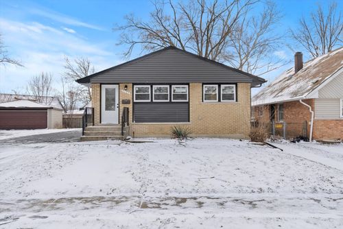 3735 169th St, Country Club Hills, IL, 60478-2165 | Card Image