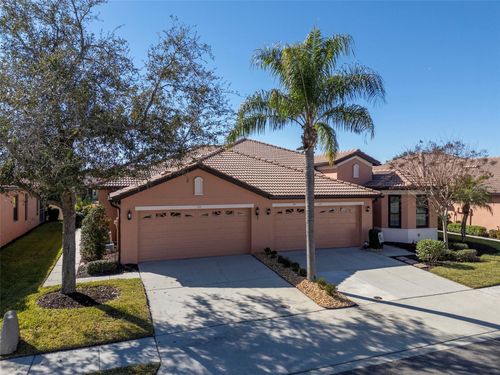 125 Shell Falls Dr, APOLLO BEACH, FL, 33572-3127 | Card Image