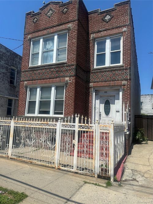 4-839 Lenox Road Road, New York, NY, 11203 | Card Image