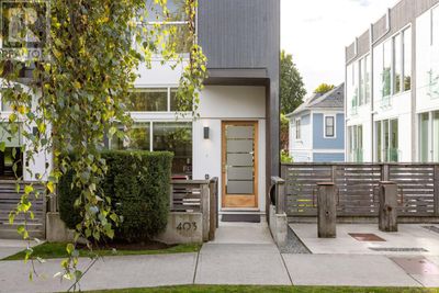 403 Kingston St, Townhouse with 2 bedrooms, 3 bathrooms and 1 parking in Victoria BC | Image 1