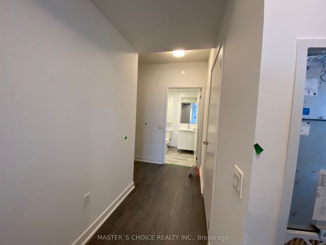 807 - 20 O'neill Rd, Condo with 2 bedrooms, 2 bathrooms and null parking in North York ON | Image 6