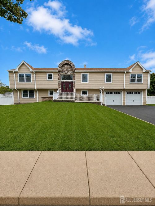 181 Hanson Ave, Piscataway, NJ, 08854-4834 | Card Image