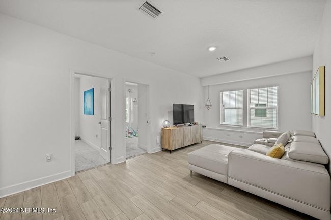 7442 Beach Walk Pl, House other with 3 bedrooms, 3 bathrooms and null parking in JACKSONVILLE FL | Image 29