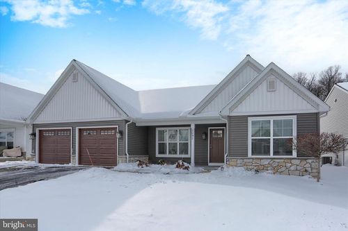 2097 Hill Side Dr, MECHANICSBURG, PA, 17055-4063 | Card Image