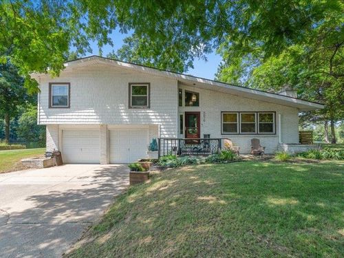 5070 Lake Dr, Owosso, MI, 48867-9739 | Card Image