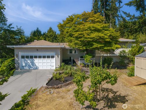 15212 Cascadian Way, Lynnwood, WA, 98087-2135 | Card Image