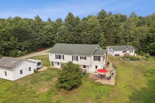 32 S&V Lane, Augusta, ME, 04330 | Card Image