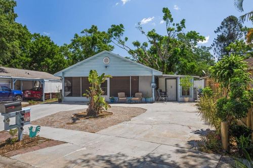 3105 Gordon Ct, Tampa, FL, 33619-1832 | Card Image