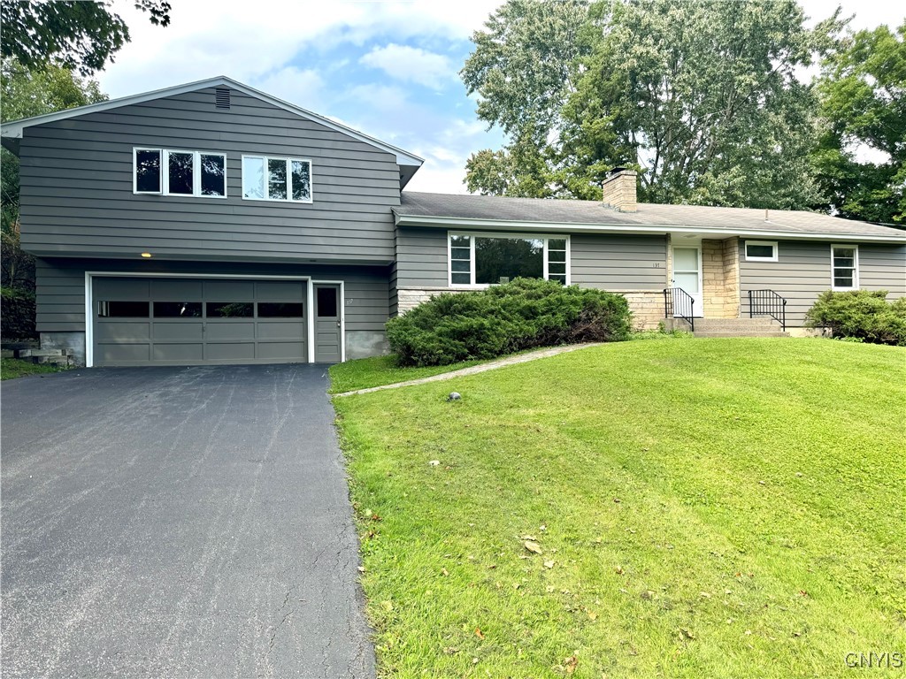 Fairfield St, Fayetteville, NY 13066