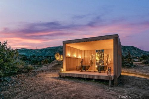 48575 Paradise Ave, Morongo Valley, CA, 92256 | Card Image