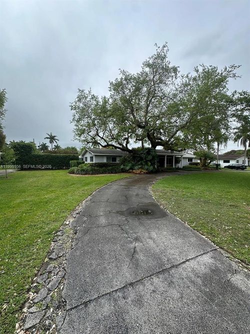 6740 Sw 144th St, Palmetto Bay, FL, 33158-1713 | Card Image