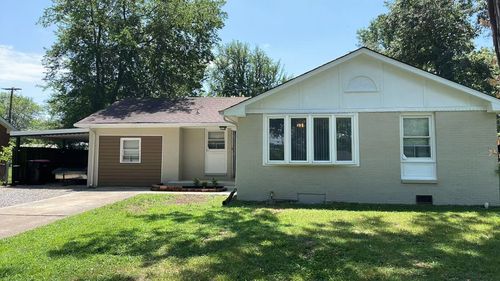 120 Story Book Dr, Clarksville, TN, 37042-4829 | Card Image