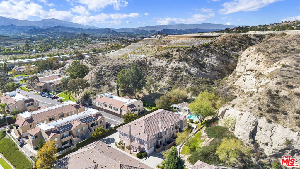 Residential in Canyon Country 3
