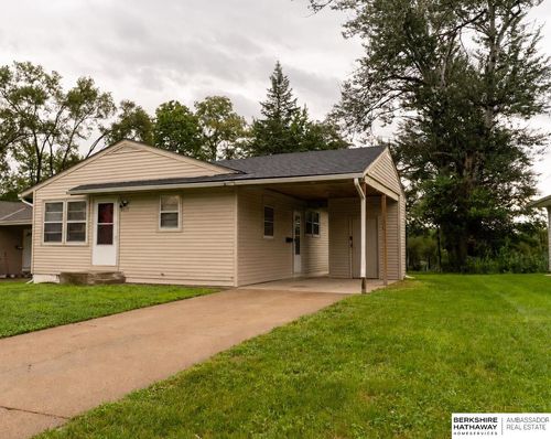 4515 Laurel Avenue, Omaha, NE, 68116 | Card Image