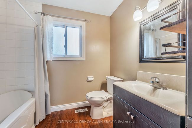 11 Mary St E, House other with 4 bedrooms, 3 bathrooms and 5 parking in Omemee ON | Image 33