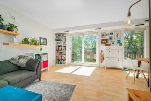 78-4740 Dalton Dr Nw, Calgary, AB, T3A2H4 | Card Image