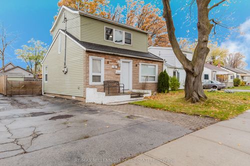 50 E 33rd St, Hamilton, ON, L8V3T1 | Card Image