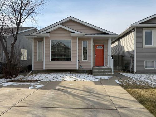 70 Peigan Crt W, Lethbridge, AB, T1K7N8 | Card Image