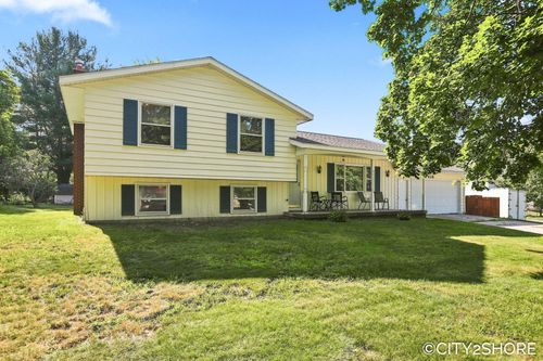 418 Harrison Street, Coopersville, MI, 49404 | Card Image