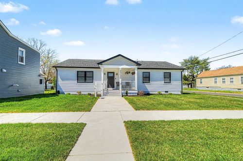 814 Arago St, Egg Harbor City, NJ, 08215-1951 | Card Image