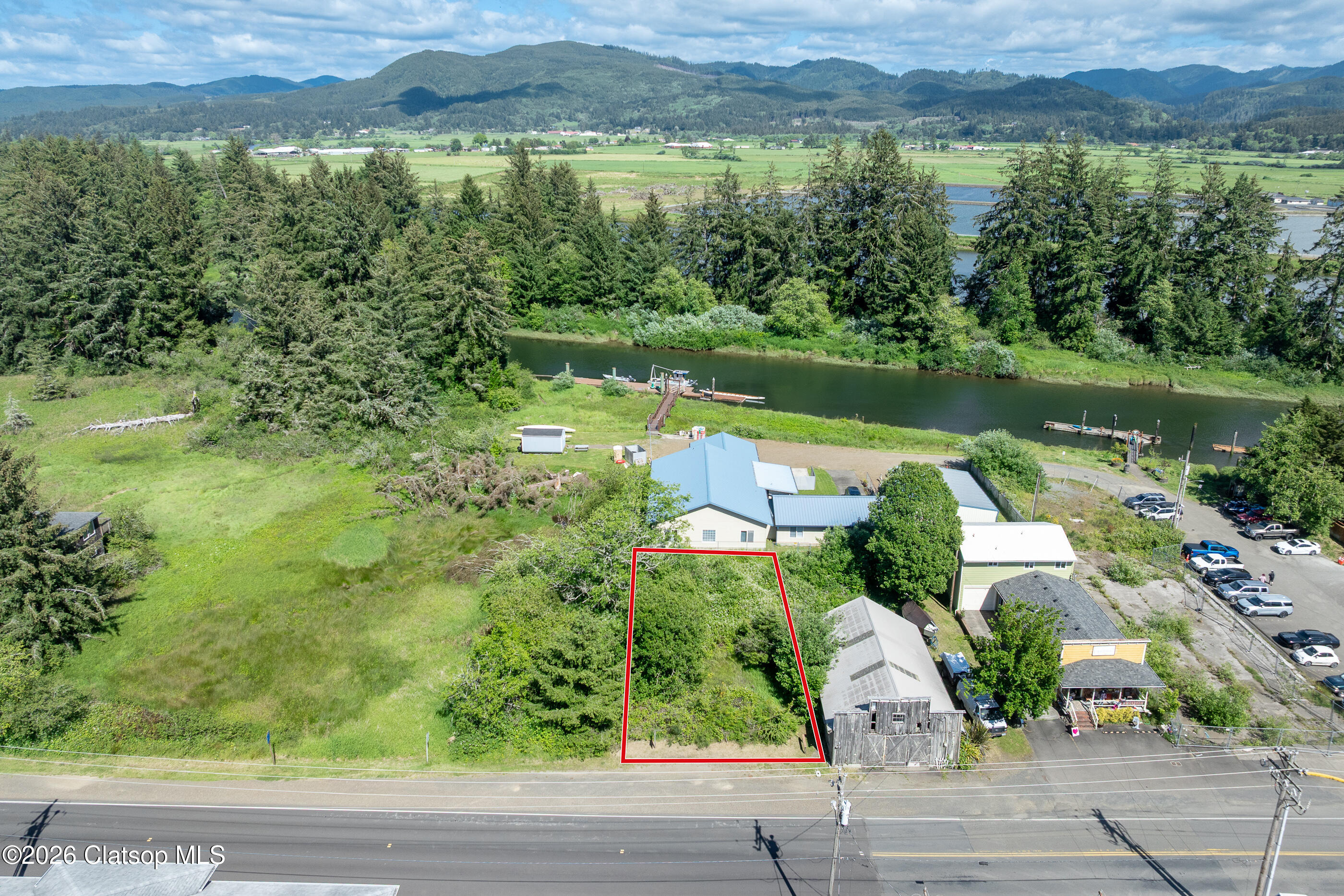36055 7Th St, Nehalem, OR 97131