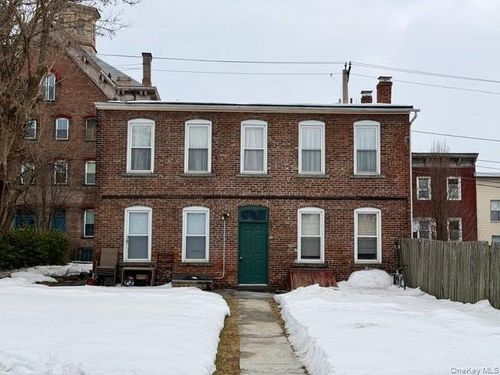 218 Partition St, Saugerties, NY, 12477-1628 | Card Image