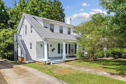 2021 Elizabeth Ave, Winston-Salem, NC, 27103-2603 | Card Image