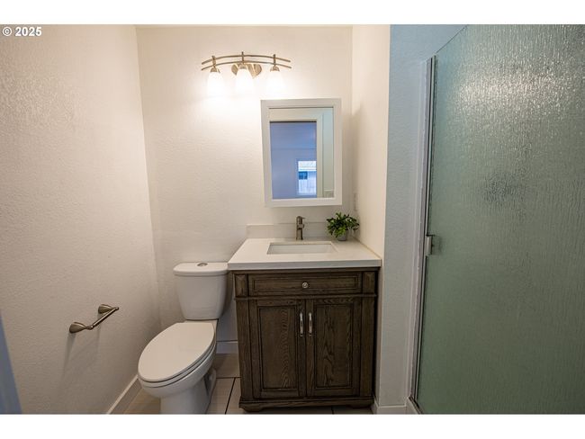 2677 Chad Dr, House other with 3 bedrooms, 2 bathrooms and 2 parking in Eugene OR | Image 28
