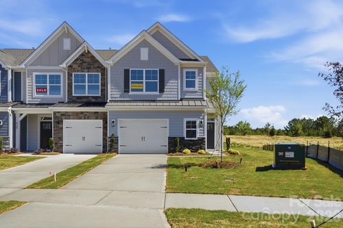 426 Blythe Townhome Ln, Waxhaw, NC, 28173-0468 | Card Image