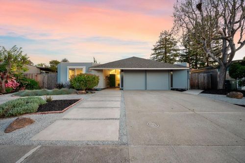 943 Trophy Drive, Mountain View, CA, 94040 | Card Image