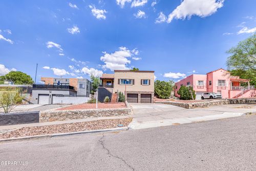 825 Galloway Dr, El Paso, TX, 79902-2017 | Card Image