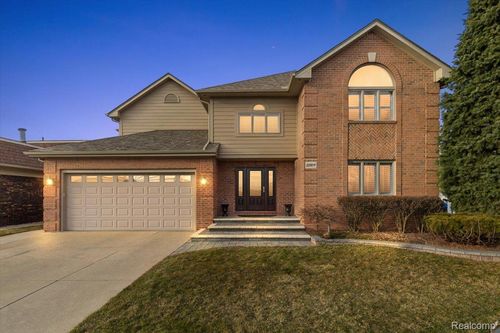 35809 Schmid Dr, New Baltimore, MI, 48047-2473 | Card Image