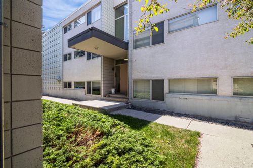 126-56 Hamlet Rd Sw, Calgary, AB, T2V3C8 | Card Image